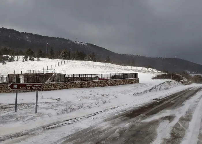 Casa Aldea * Griegos